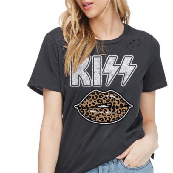 Bellanblue Tops - KISS Lips graphic tee - BLACK